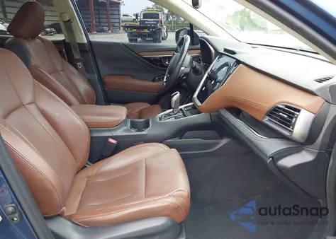 2020 Subaru Outback Touring z USA, uszkodzony, nr VIN 4S4BTAPC7L3207487